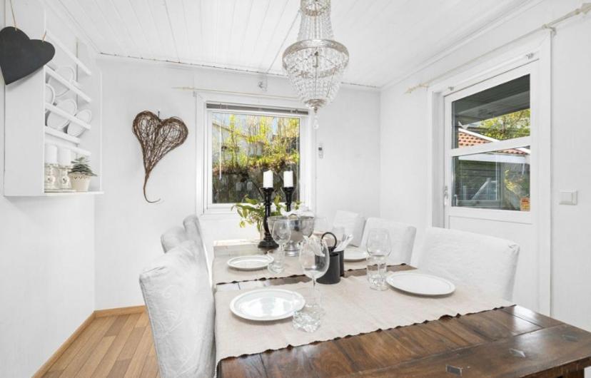 Sjarmerende Familievennlig Hus Med 2 Soverom クリスティアンサン エクステリア 写真