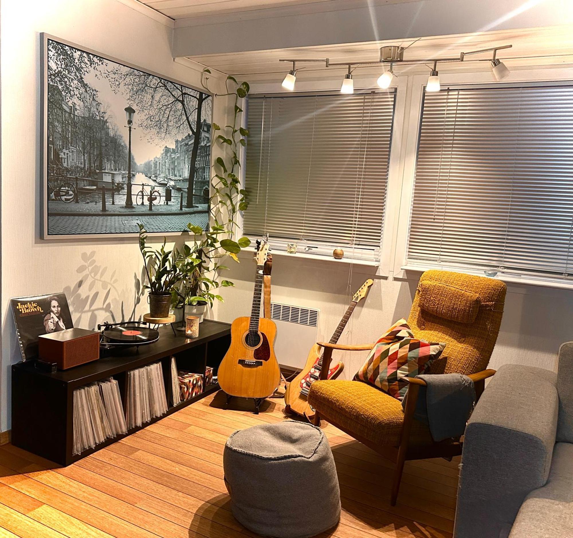 Sjarmerende Familievennlig Hus Med 2 Soverom クリスティアンサン エクステリア 写真